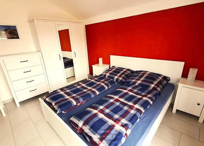 Sehr Schoene In Bei Muenchen Apartment *